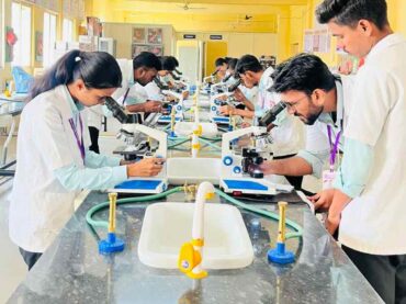 Rog Nidan Evum Vikriti Vigyan